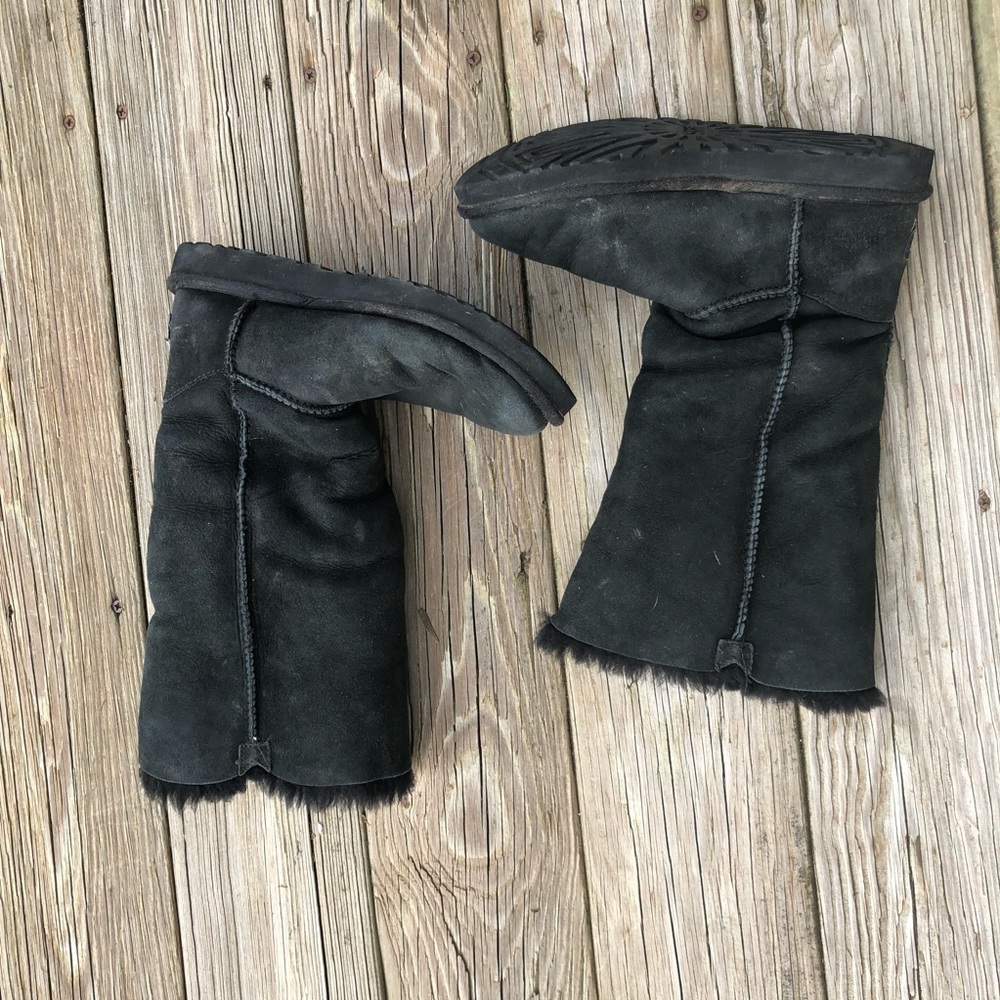 Ugg Bailey Triple Button Shearling Suede Boots - image 8